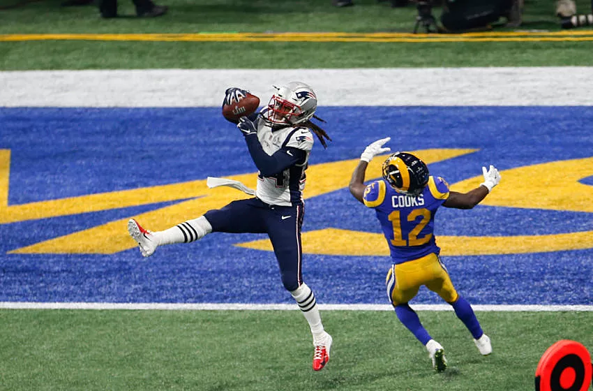 Los New England Patriots cambiaron sus selecciones a Trent Brown